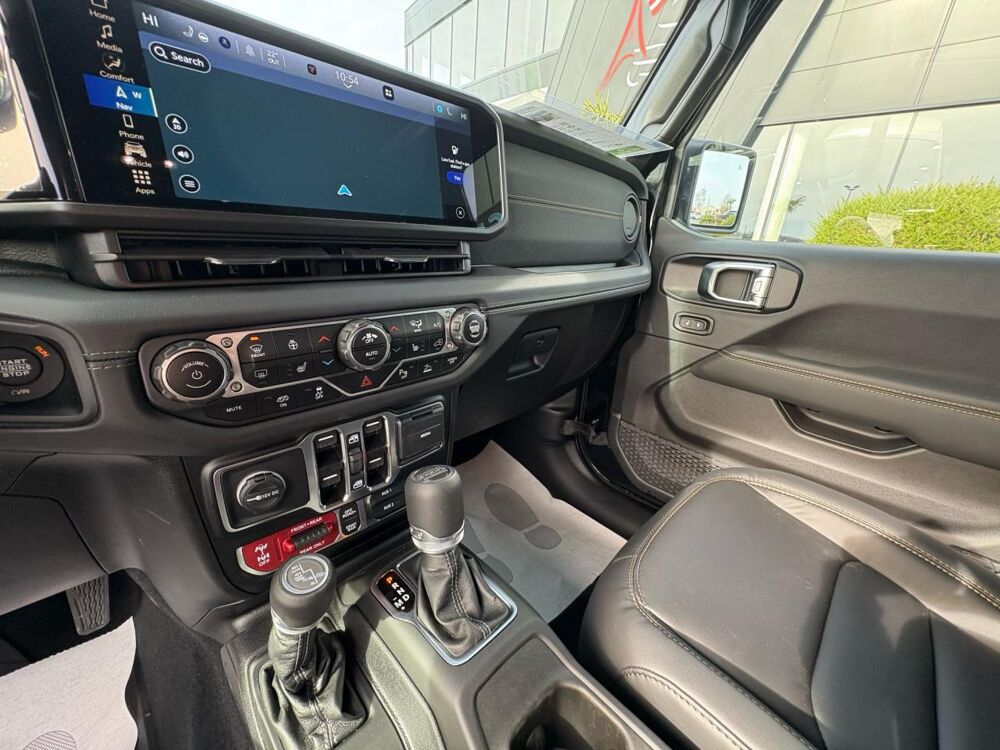 Wrangler SRT SRT392 Unlimited Rubicon 392 FINAL EDITION 2024 occasion 91830 Le Coudray-Montceaux