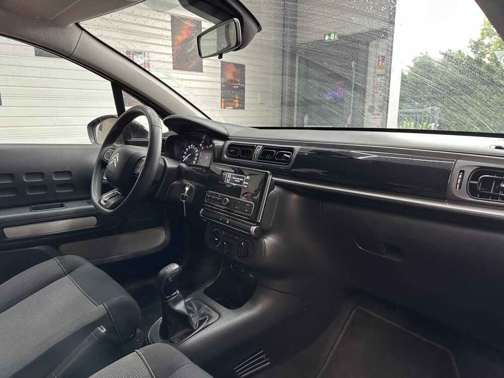 C3 1.2 PureTech 12V - 68 2016 BERLINE Feel PHASE 1 2017 occasion 33370 Artigues-pr&egrave;s-Bordeaux