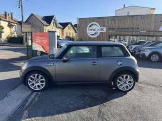 Cooper D R56 1.6i - 211 John Cooper Works - Clim + SUIVI COMPLET AVEC 2009 occasion 19100 Brive-la-Gaillarde