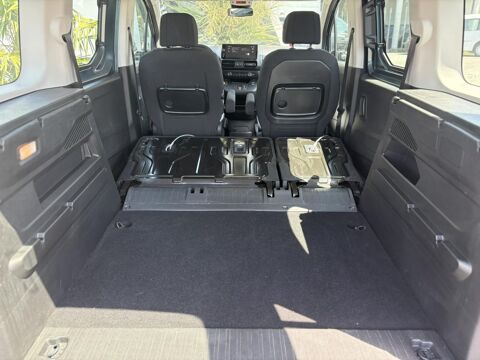 Berlingo &euml;-136 54kWh PLUS Automatique 5 Places 2025 occasion 35300 Foug&egrave;res