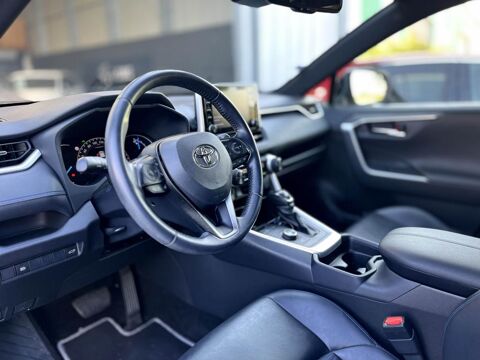 RAV 4 AWD HYBRID 222CH COLLECTION - CAM - SIEGES CHAUFFANTS - CARP 2019 occasion 13760 Saint-Cannat
