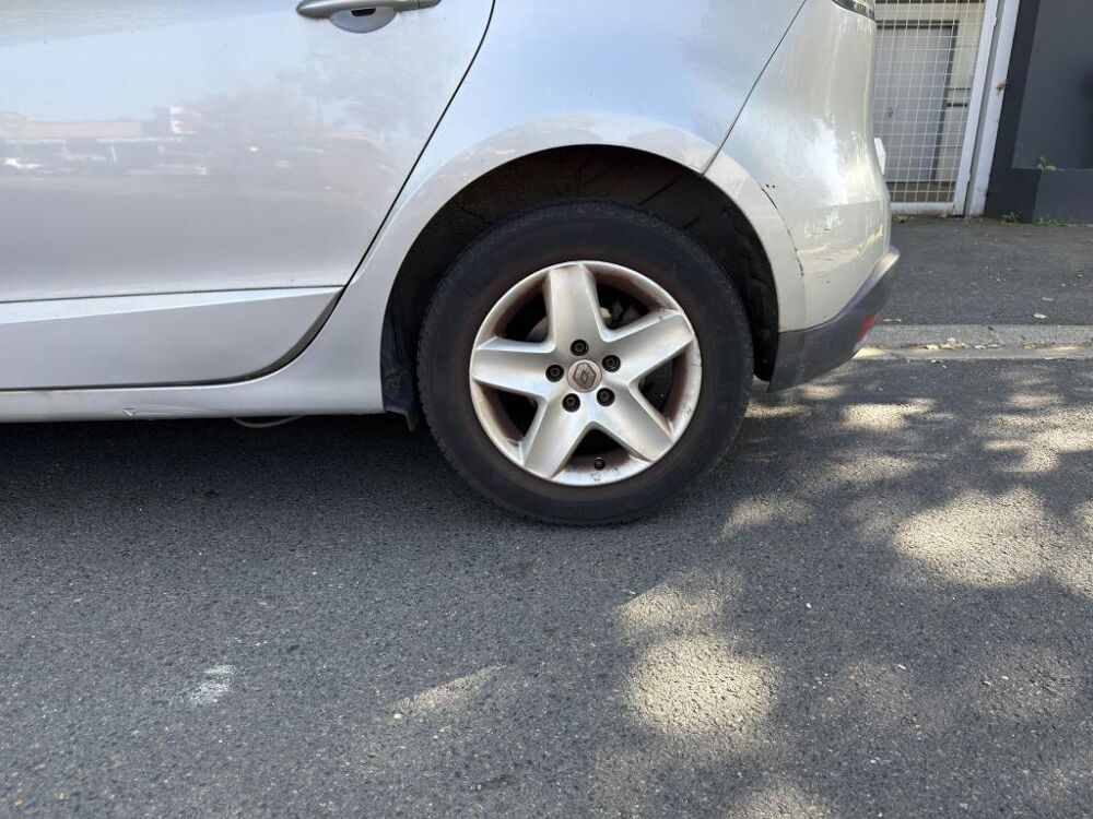 Sc&eacute;nic 1.5 Energy dCi - 95 Euro 6 III MONOSPACE P&eacute;pite PHASE 3 2015 occasion 77185 Lognes