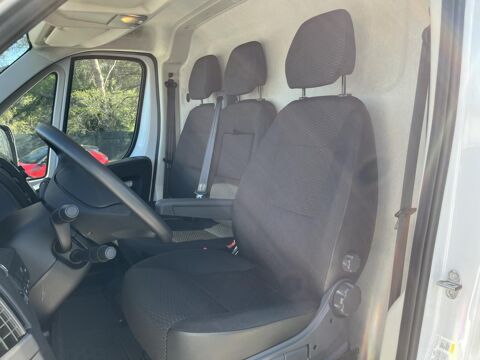 Jumper 3.5t L4H2 Maxi 2.2 BlueHDI S&S - 140 III FOURGON TOLE Fourg 2023 occasion 83490 Le Muy