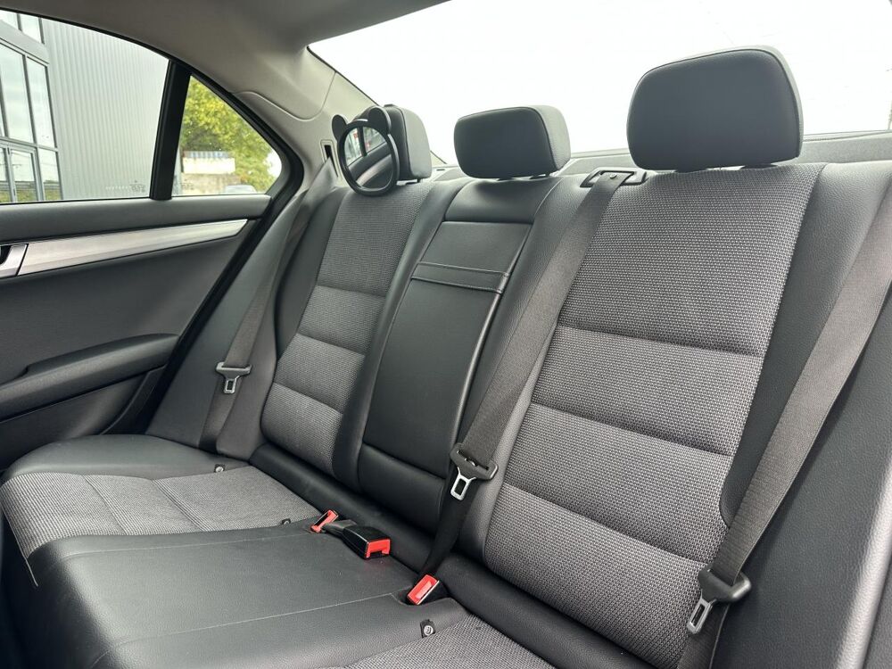 Classe C 180 CDI 120 CH - BlueEfficiency Avantgarde - GARANTIE 12 MO 2012 occasion 33450 Montussan