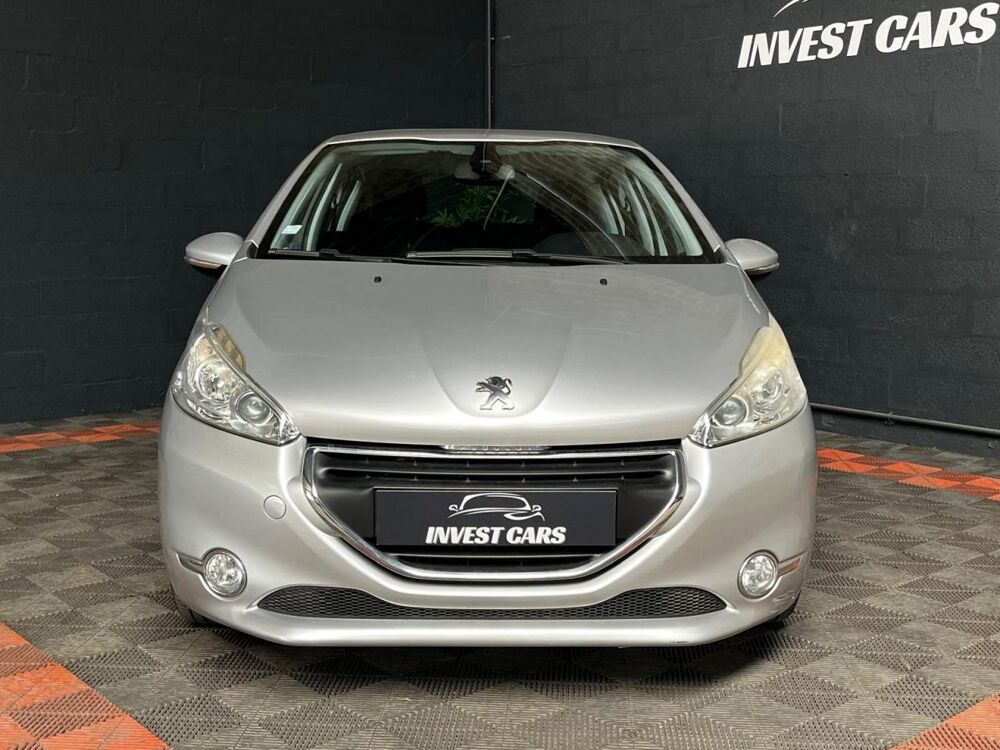 208 1.6 VTi 120CH BVA FINITION Allure MOTEUR A CHAINE - GARANTIE 2015 occasion 33700 M&eacute;rignac