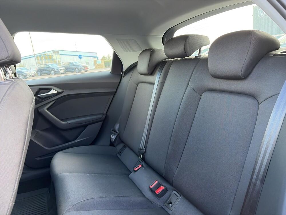 A1 30 tfsi 110 design 2023 occasion 88150 Chavelot