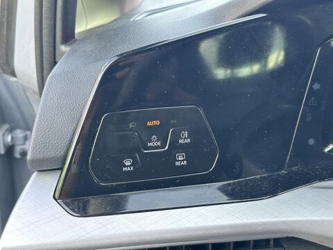 Golf 1.5 eTSI OPF - 150 - BV DSG 7 VIII BERLINE Life 1st PHASE 1 2020 occasion 25300 Pontarlier