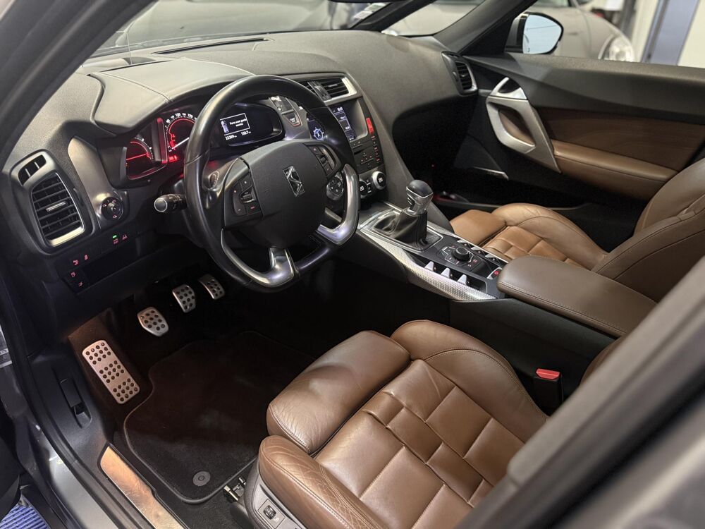 DS5 1.6 THP 200 Sport Chic SUIVI COMPLET GARANTIE 12 MOIS 2011 occasion 94360 Bry-sur-Marne