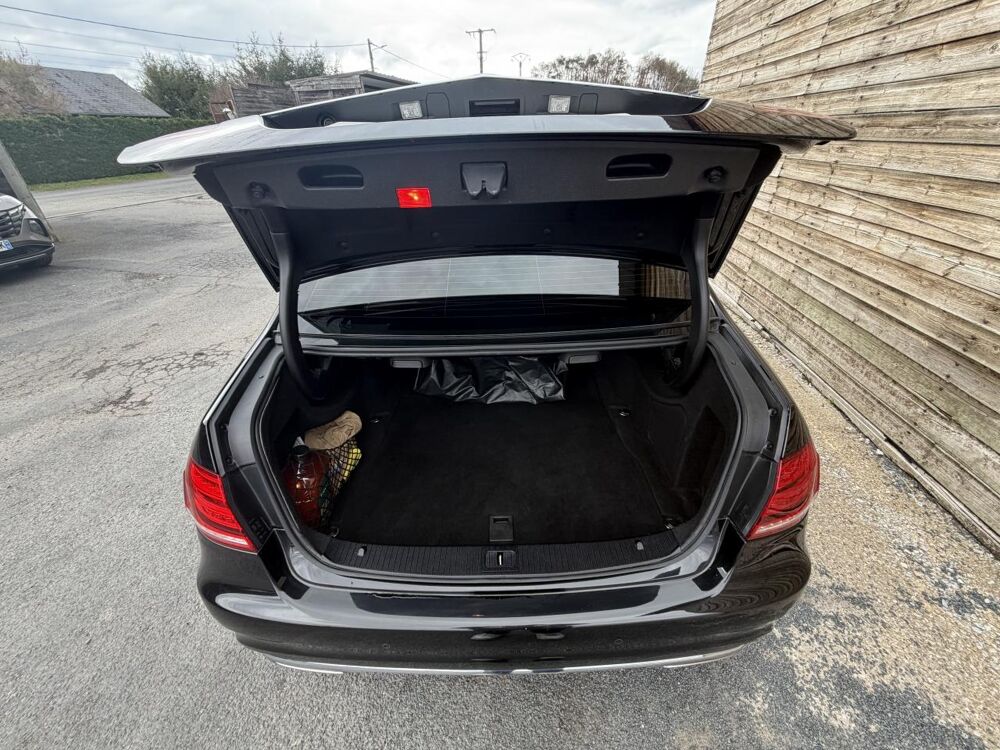 Classe E E 200 BlueTEC - BVA 7G-Tronic Plus BERLINE - BM 212 Executi 2016 occasion 19100 Brive-la-Gaillarde