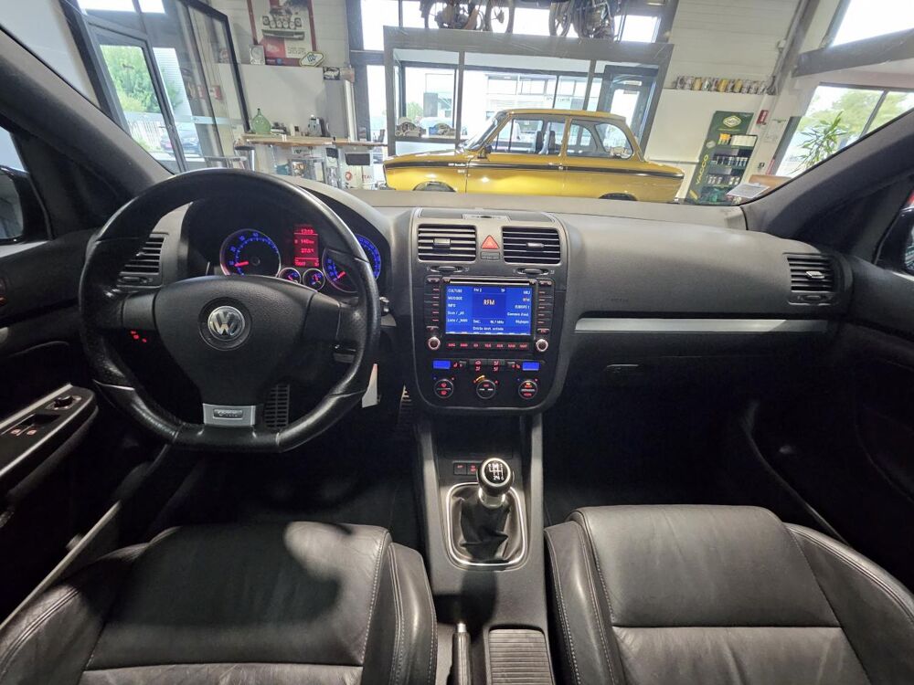 Golf V GTI 2.0 16V TFSI 200 2005 occasion 26000 Valence
