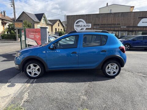 Sandero 0.9 TCe - 90 Bva Stepway Prestige gps + clim + radar AR 2016 occasion 19100 Brive-la-Gaillarde