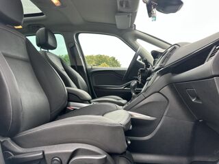 Zafira TOURER 2.0 CDTI BLUEINJECTION 170CH BVA 7 PLACES ELITE ENTRE 2017 occasion 33450 Montussan