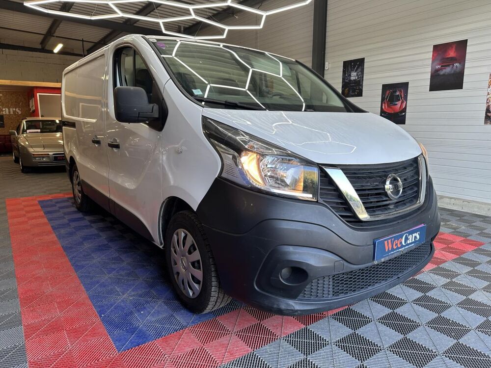 NV300 Visia 2.8t L1H1 1.6 dCi - 95 FOURGON Fourgon L1H1 PHASE 1 2016 occasion 33370 Artigues-pr&egrave;s-Bordeaux