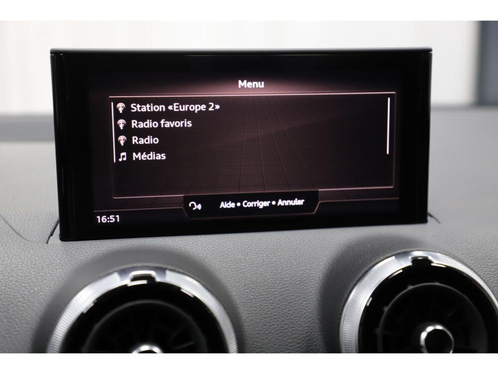 Q2 1.5 35 TFSI 150 S Line S-tronic 2023 occasion 06550 La Roquette-sur-Siagne