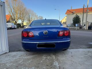 Phaeton 4.2i V8 - 335 - BV Tiptronic LIMOUSINE 4pl 4Motion / INDIVI 2008 occasion 78300 Poissy