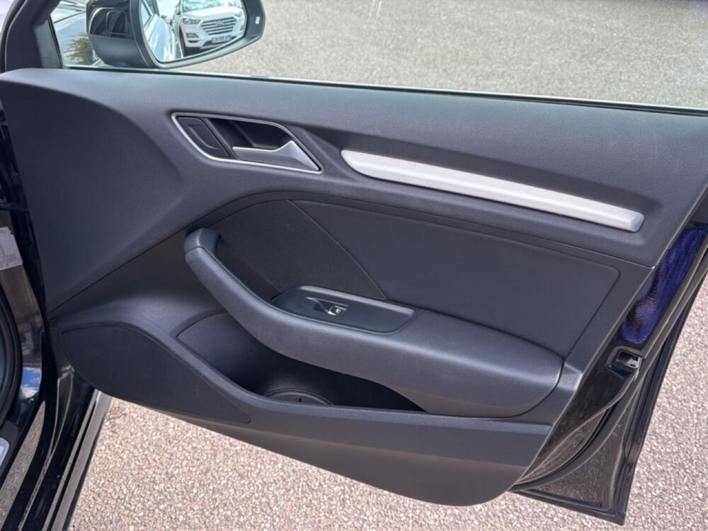 A3 40 e-tron 204 design luxe s tronic 6 euro6d-t 8cv 2020 occasion 85150 Les Achards