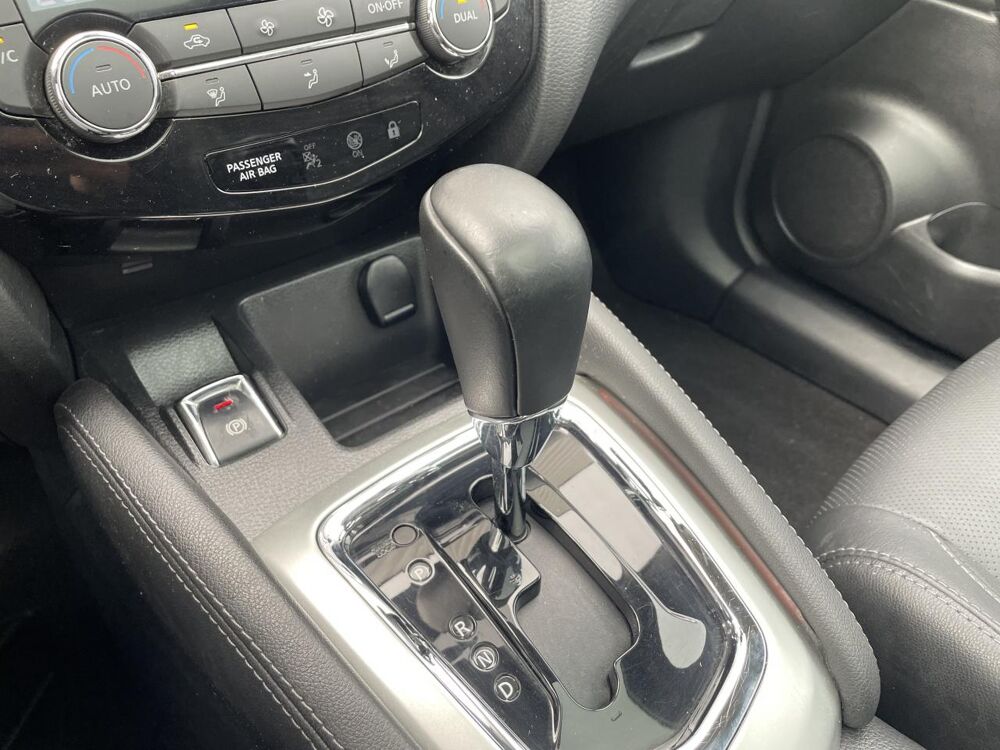 Qashqai 1.6 dCi / 130 Ch / BV X-Tronic / Finition Tekna / Crochet d 2014 occasion 50640 Le Teilleul