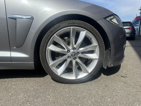XF 3.0 D V6 S BVA Portfolio PHASE 2 RHD 2012 occasion 33450 Montussan