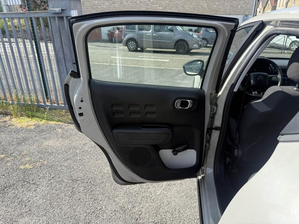 C3 1.5 BlueHDi - 100 S&S Plus clim + radar AR 2024 occasion 19100 Brive-la-Gaillarde