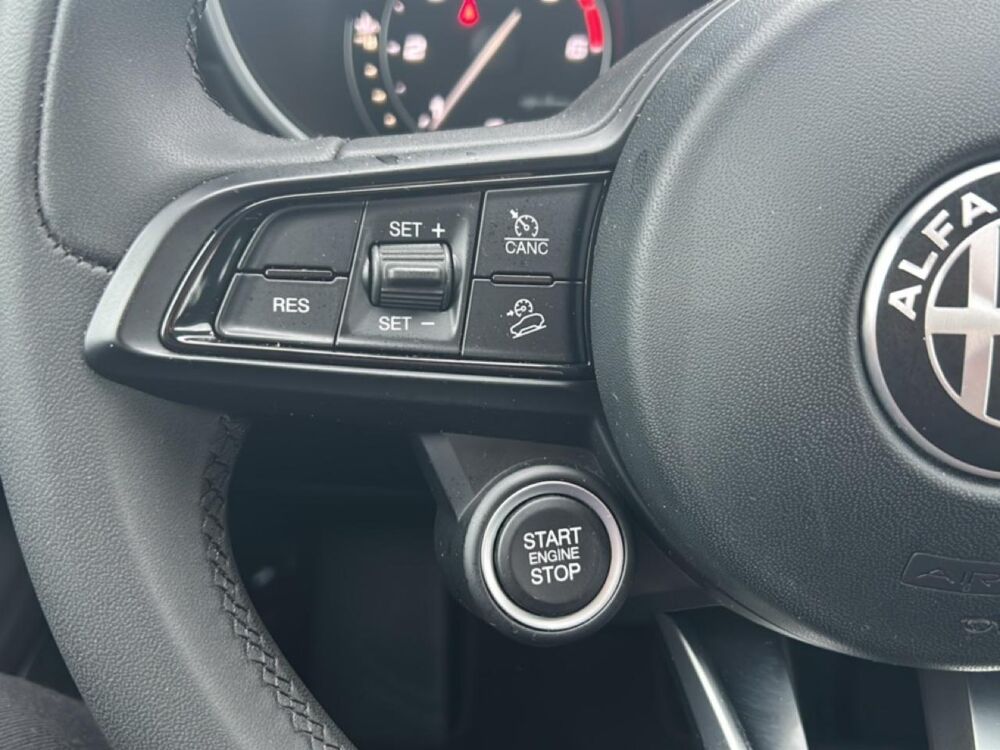 Stelvio 2.2 diesel 160 super at8 my21 2021 occasion 88150 Chavelot