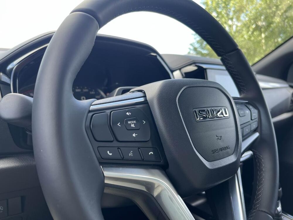 D-MAX CREW PRESTIGE 2.2 DMS A/T 4x4 MY2026 Euro6e-bis 2026 occasion 44700 Orvault
