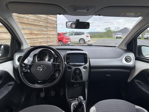 Aygo 1.0 VVT-i II 2014 x-play PHASE 2 2019 occasion 19100 Brive-la-Gaillarde