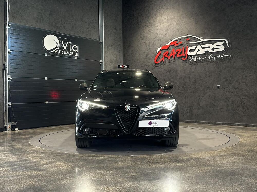 Stelvio Estrema Q4 2.2 D - 210 - BVA - H & K - TOIT OUVRANT - CAM - 2022 occasion 25300 Pontarlier