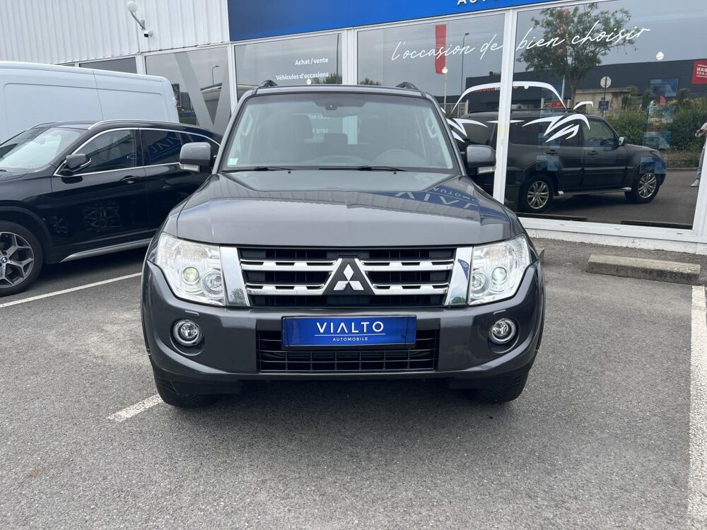 Pajero - 3.2 DI-D - BVA - 7 PLACES - LONG - INSTYLE - PHASE 2 2012 occasion 49070 Beaucouz&eacute;