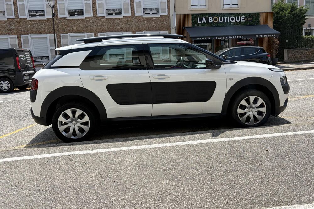 C4 cactus 1.2 82 Live 2018 occasion 78760 Jouars-Pontchartrain