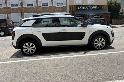 C4 cactus 1.2 82 Live 2018 occasion 78760 Jouars-Pontchartrain