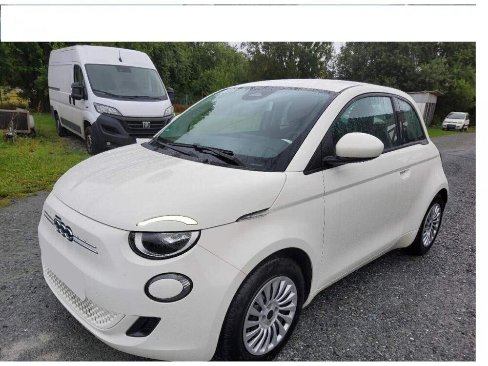 500 Electrique 118ch 42.0kWh avec Apple Car Play et Climatisatio 2023 occasion 35300 Foug&egrave;res