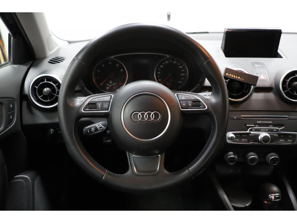 A1 1.0 TFSI ultra 95 Ambition - S-Tronic 2018 occasion 06550 La Roquette-sur-Siagne