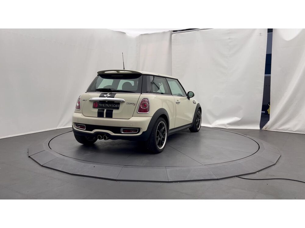 Cooper D S R56 1.6l 184 cv PHASE 2 2010 occasion 33130 B&egrave;gles