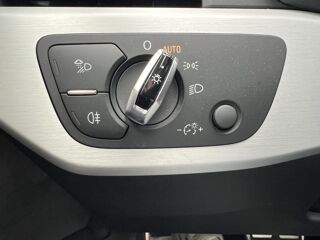 A4 2.0 TDI - 190 CV - S-LINE - S TRONIC - TOIT OUVRANT 2017 occasion 49070 Beaucouz&eacute;