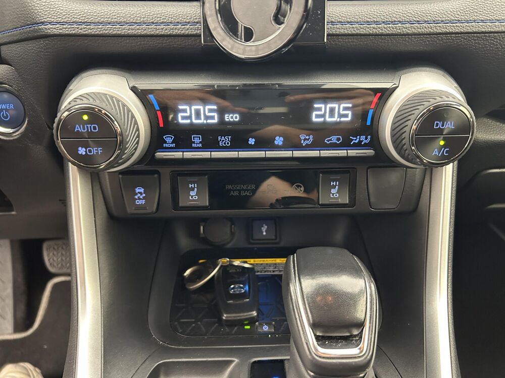RAV 4 2.5 222ch Hybride AWD-i - COLLECTION - GARANTIE CONSTRUCTEUR 2021 occasion 33130 B&egrave;gles