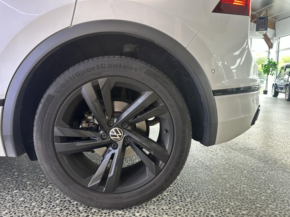 Tiguan 2.0 TDI 150 BLACK R-LINE DSG BVA - GARANTIE 12 MOIS 2021 occasion 16000 Angoul&ecirc;me