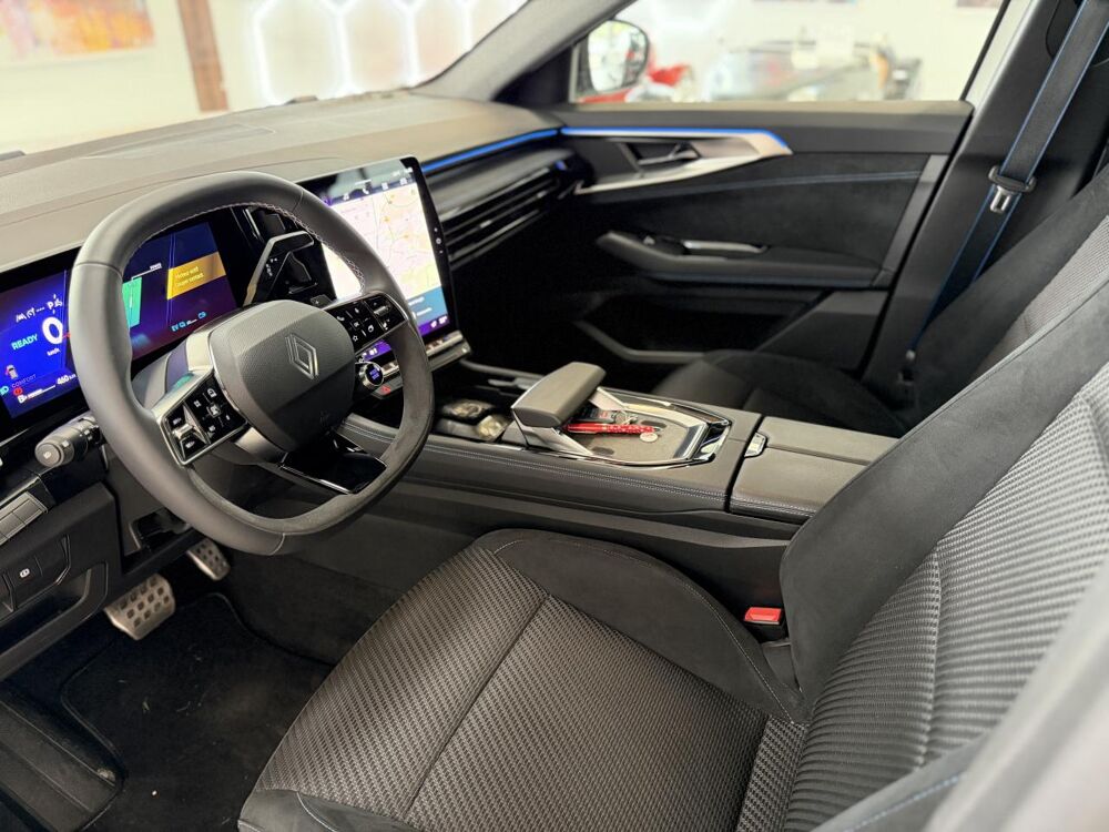 Austral 1.2 E-TECH 200H 130CH FULL-HYBRID HYBRID 1.7KWH TECHNO ESPRI 2024 occasion 16000 Angoul&ecirc;me