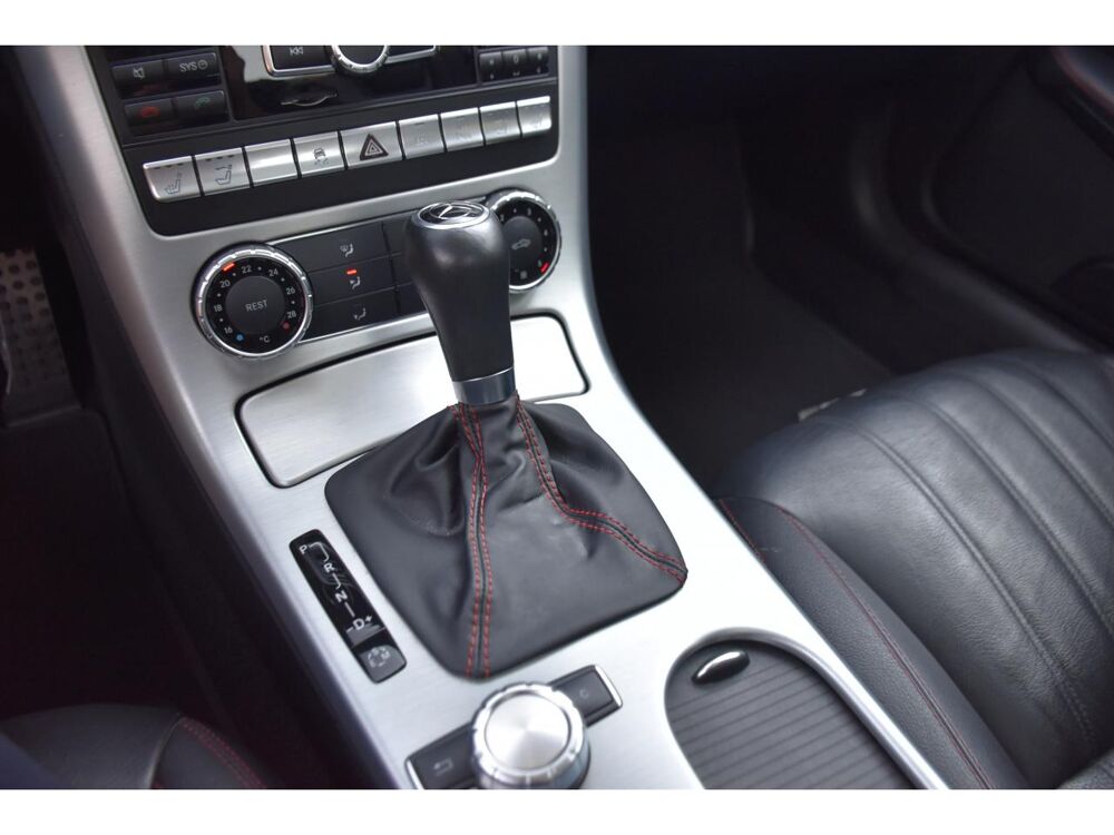 Classe A SLK 350 BlueEfficiency - BVA 7G-Tronic Plus COUPE CABRIOLET 2014 occasion 06250 Mougins