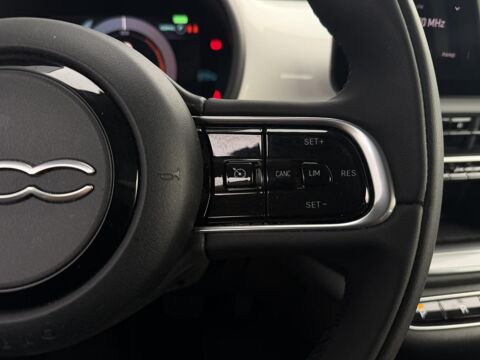500 Electrique 3+1 95ch 23.8kWh Icone - Test SOH +95% 2024 occasion 35300 Foug&egrave;res