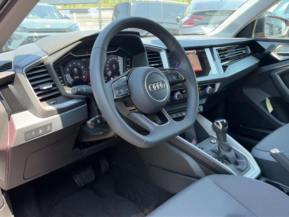 A1 30 tfsi 116 s line s tronic 7 2026 occasion 85150 Les Achards