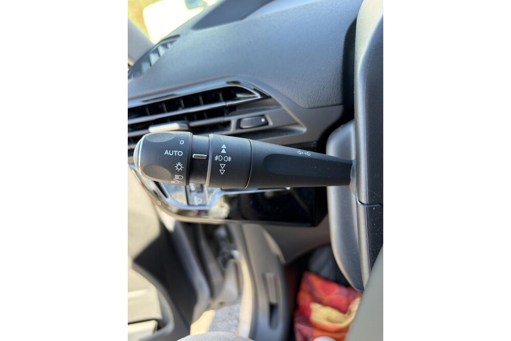 Grand C4 Spacetourer 1.5 - 130 Feel - 7 PLACES - CARPLAY 2020 occasion 78760 Jouars-Pontchartrain