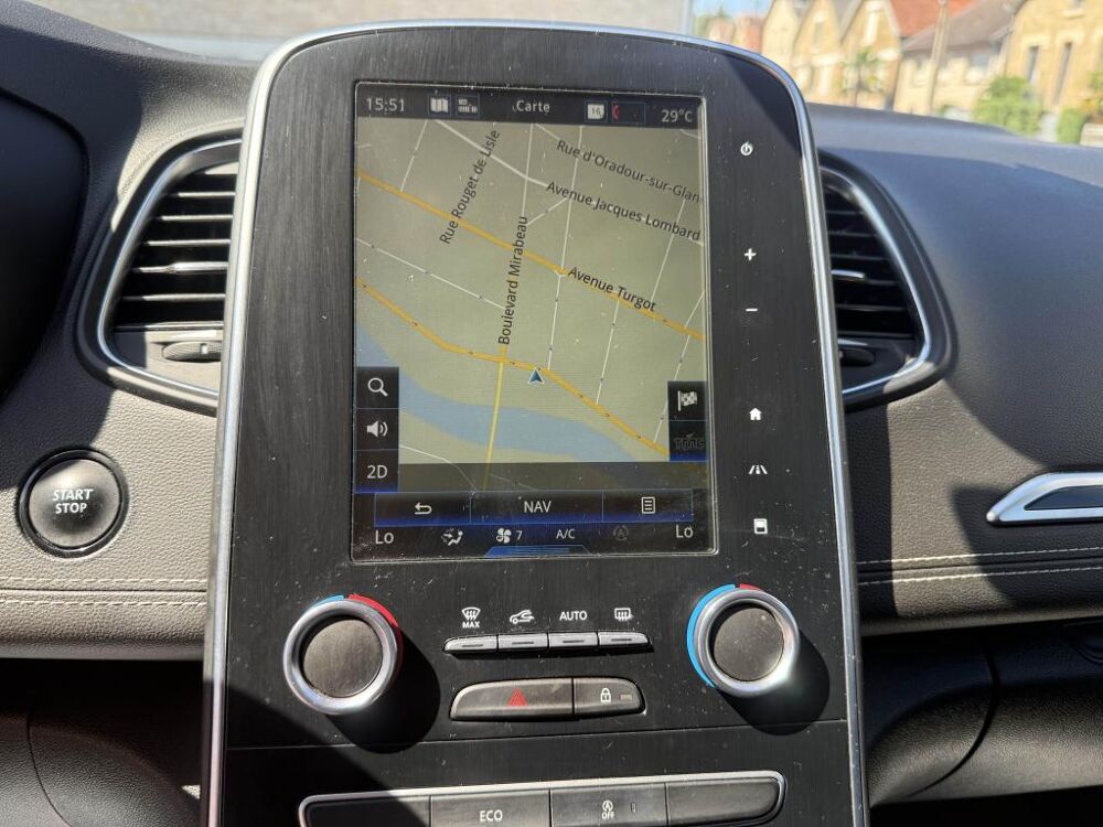 Sc&eacute;nic 1.3 TCe - 140 Bva FAP Intens Gps + clim + Camera AR 2019 occasion 19100 Brive-la-Gaillarde
