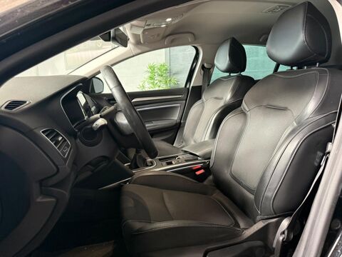M&eacute;gane IV 1.3 TCe 140cv BERLINE Intens Hatchback - GARANTIE 6 MOIS 2021 occasion 33700 M&eacute;rignac