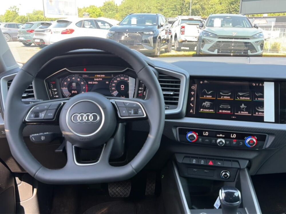 A1 30 tfsi 116 s line s tronic 7 2026 occasion 85150 Les Achards