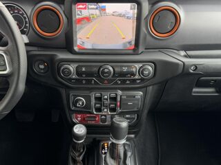 Divers Crew cab MOJAVE V6 3.6L Pentastar VVT 2021 occasion 91830 Le Coudray-Montceaux