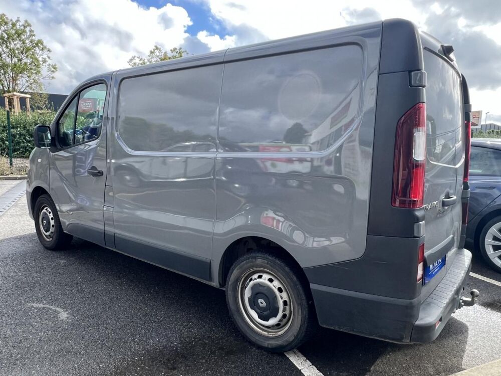 Trafic III L1H1 1.6 dCi 140 Confort 3 places 2014 occasion 49070 Beaucouz&eacute;