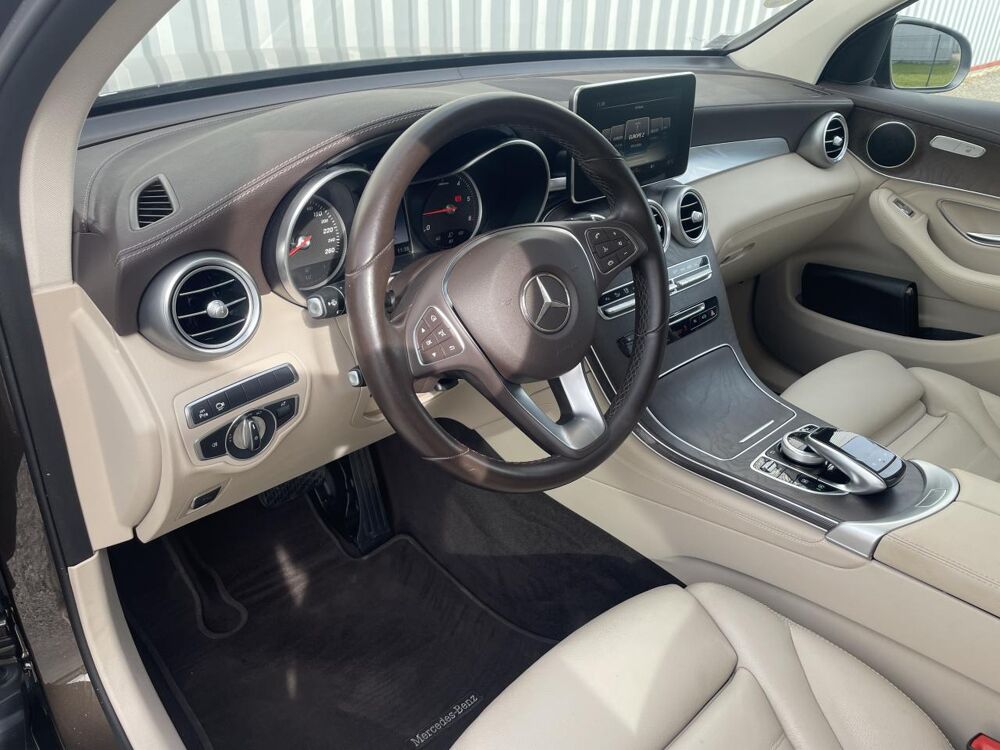 Classe GLC Coup&eacute; 220 d / BVA 9G-Tronic / Finition Fascination / 4-Mati 2017 occasion 50640 Le Teilleul
