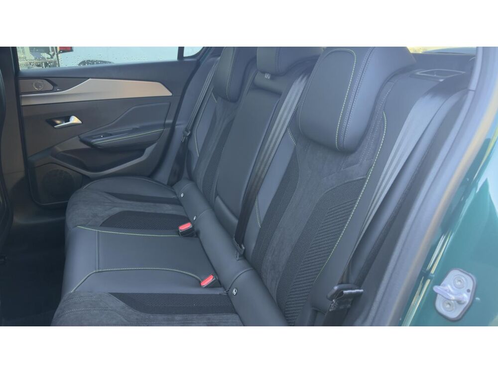 308 Hybrid 145 DCS6 GT Exclusive +FOCAL+T.OUVR+ALCANTARA 2026 occasion 81580 Soual