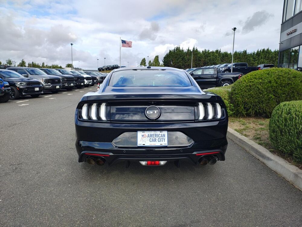 Mustang GT FASTBACK 5.0L V8 450ch 2018 occasion 91830 Le Coudray-Montceaux