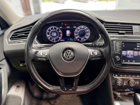 Tiguan 1.4 TSI 150CH ACT CARAT EXCLUSIVE DSG BVA GARANTIE 12 MOIS 2017 occasion 16000 Angoul&ecirc;me